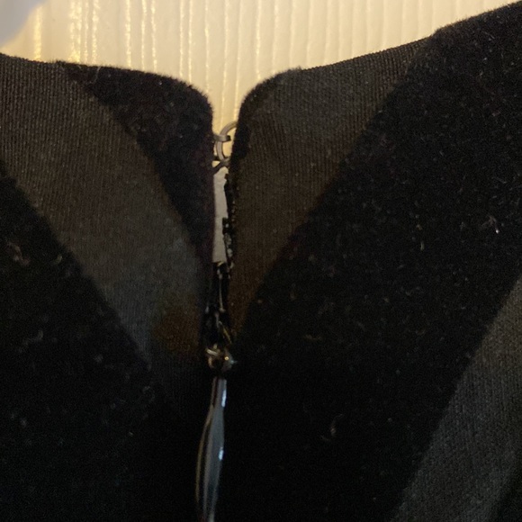 NWT Le Château xxs fitted dress - Picture 4 of 5